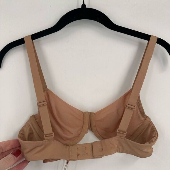 NWT Skims No‎ Show Molded Unlined Demi Bra 34A $58 Clay Tan - Picture 6 of 10
